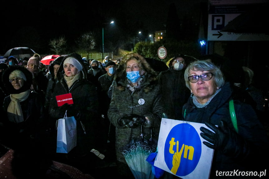 Protest przed biurem Piotra Babinetza w Krośnie