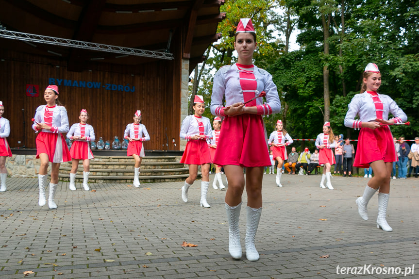 Przegląd Amatorskich Zespołów Mażoretek w Rymanowie