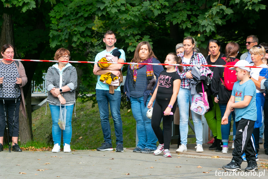 Przegląd Amatorskich Zespołów Mażoretek w Rymanowie