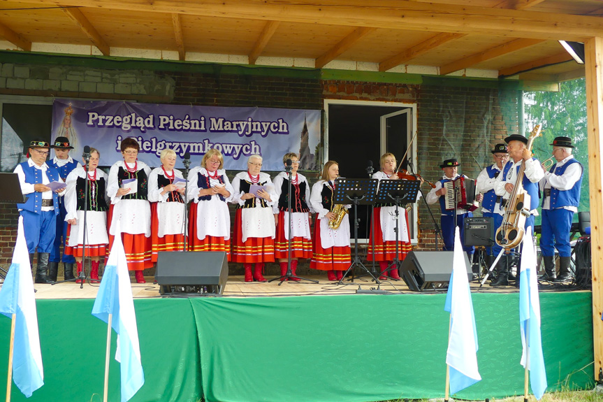 Przegląd Pieśni Maryjnych w Bóbrce