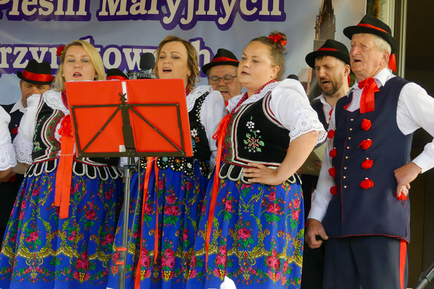 Przegląd Pieśni Maryjnych w Bóbrce