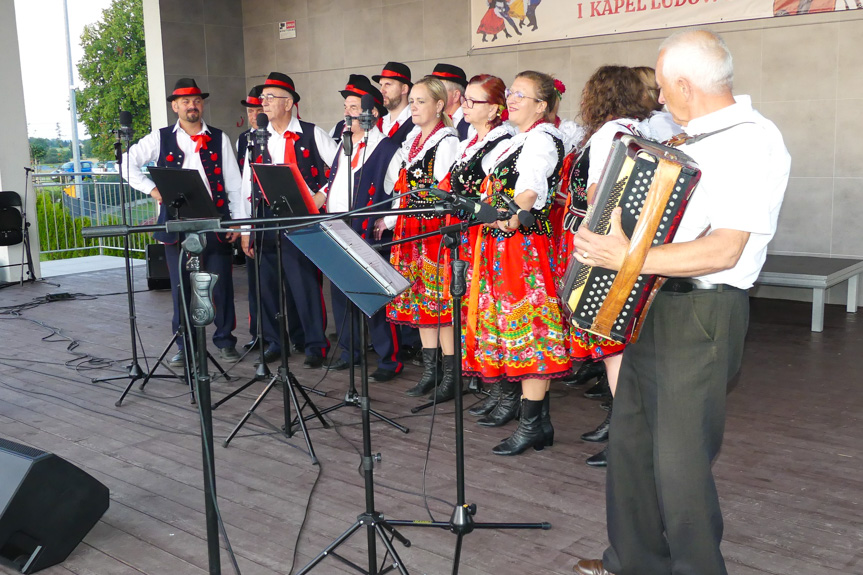 Przegląd Zespołów Śpiewaczych w Chorkówce