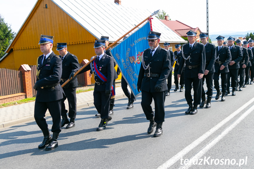 Przekazanie i poświęcenie samochodu dla OSP Miejsce Piastowe