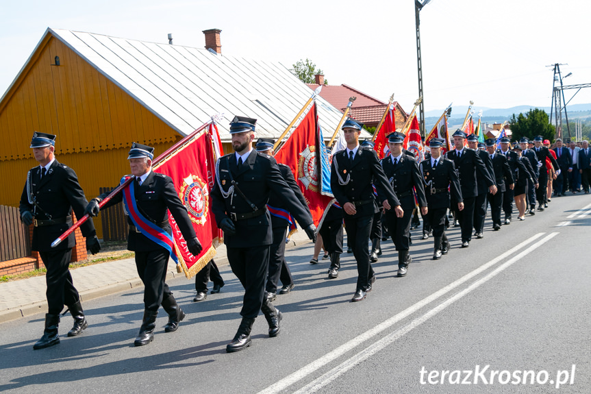 Przekazanie i poświęcenie samochodu dla OSP Miejsce Piastowe