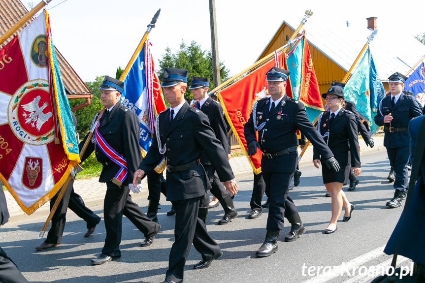 Przekazanie i poświęcenie samochodu dla OSP Miejsce Piastowe