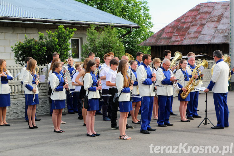 Przekazanie samochodu dla OSP Pustyny