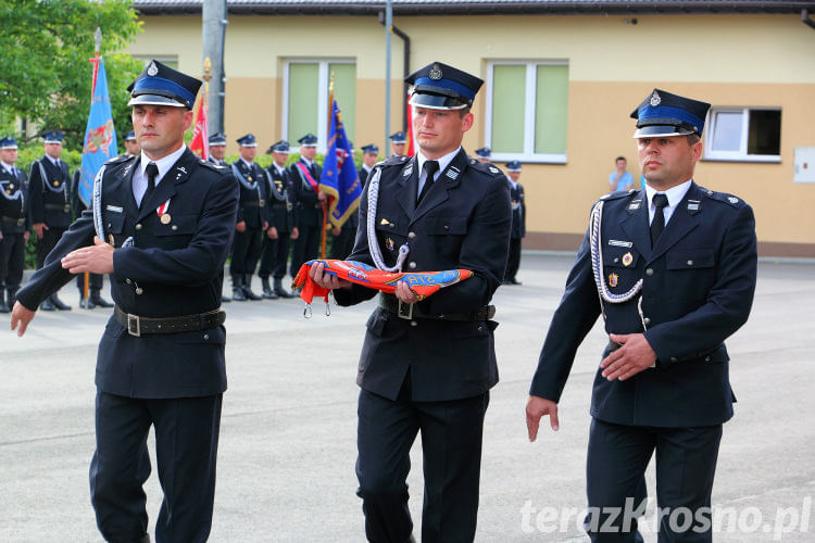 Przekazanie samochodu dla OSP Pustyny