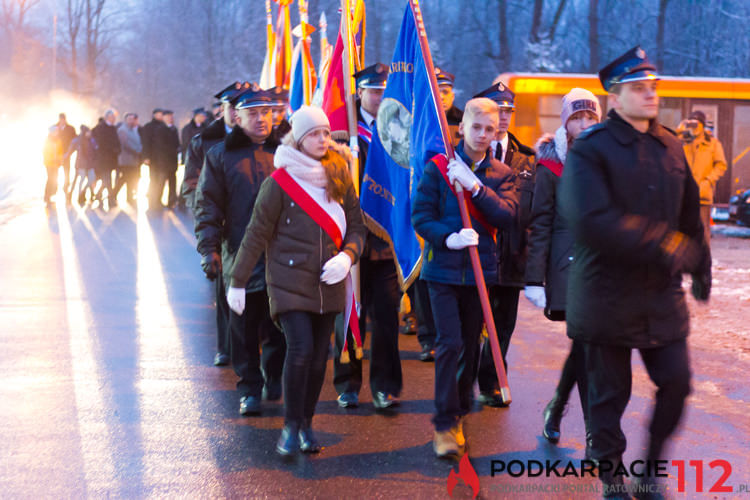 Przekazanie samochodu dla OSP Żarnowiec