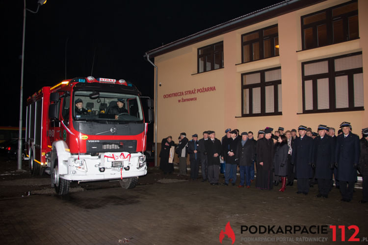 Przekazanie samochodu dla OSP Żarnowiec