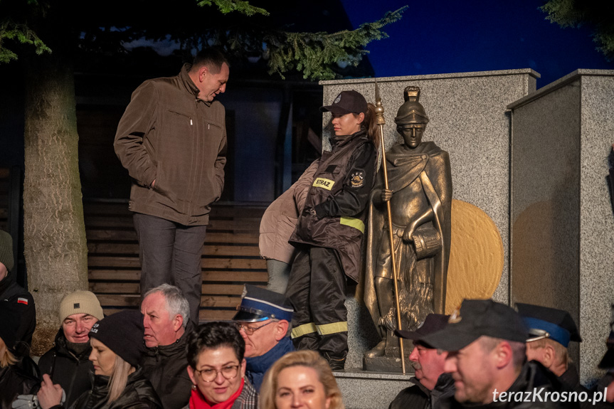 Przekazanie samochodu OSP Głowienka