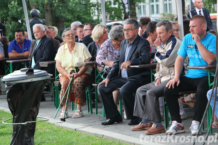 Przekazanie samochodu OSP Klimkówka