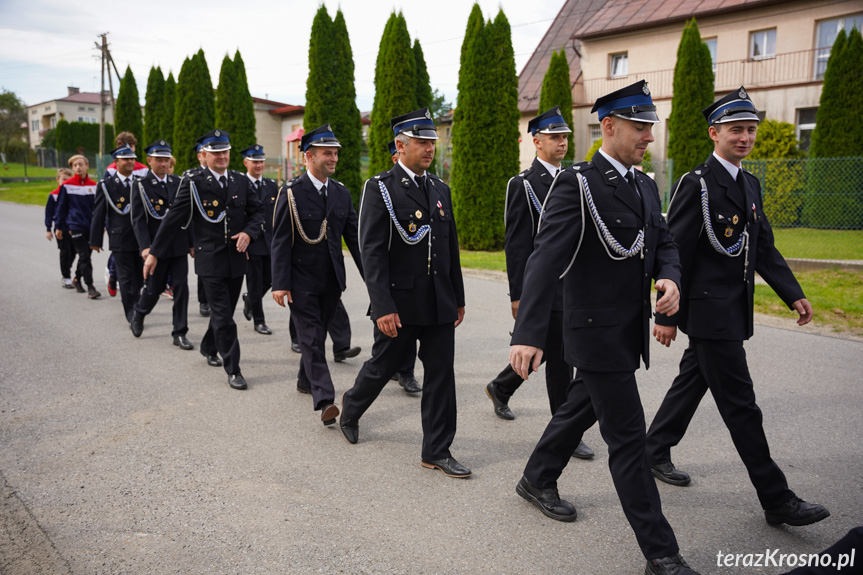 Przekazanie samochodu OSP Leśniówka