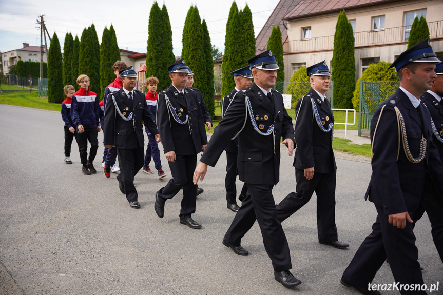 Przekazanie samochodu OSP Leśniówka