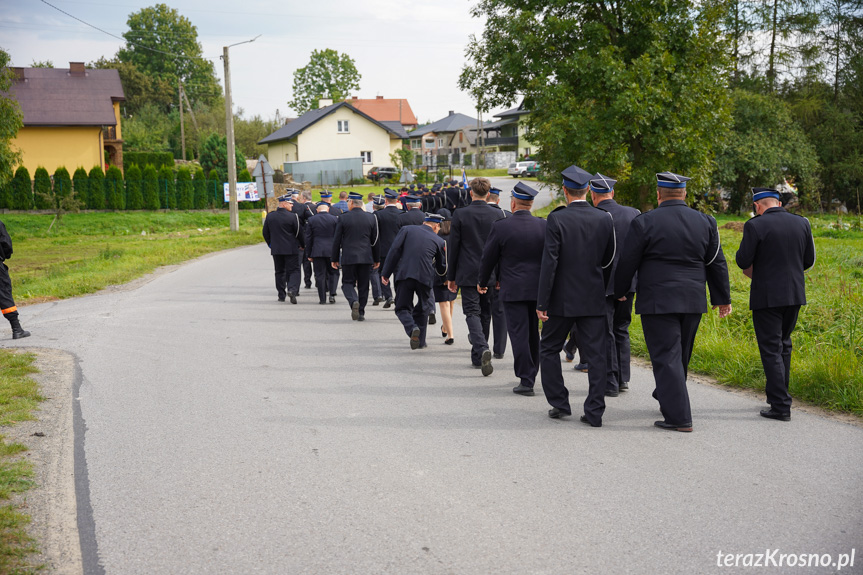 Przekazanie samochodu OSP Leśniówka