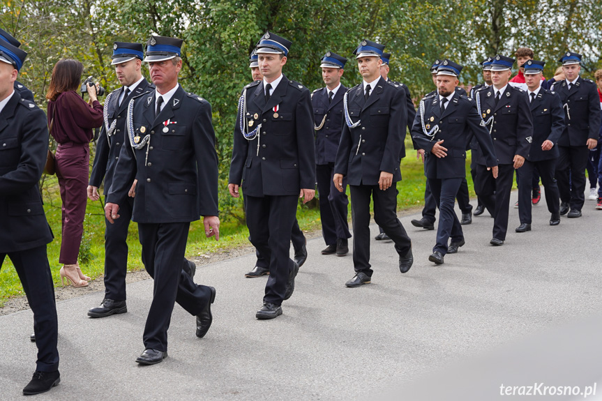 Przekazanie samochodu OSP Leśniówka