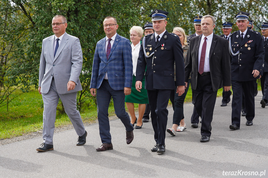 Przekazanie samochodu OSP Leśniówka