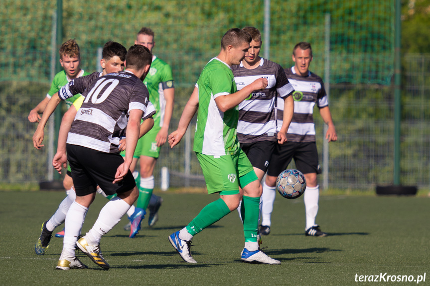 Przełęcz Dukla - Czarni 1910 Jasło 1:5