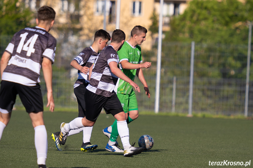 Przełęcz Dukla - Czarni 1910 Jasło 1:5