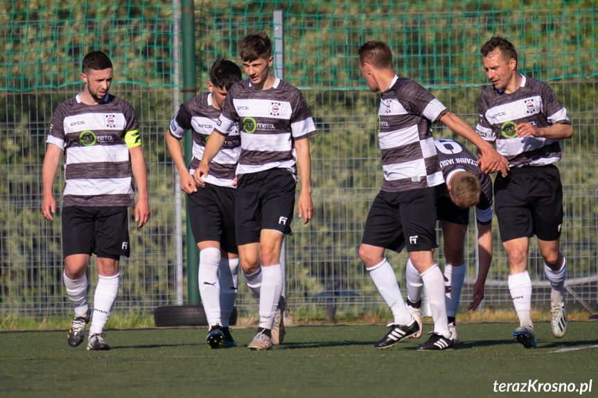 Przełęcz Dukla - Czarni 1910 Jasło 1:5