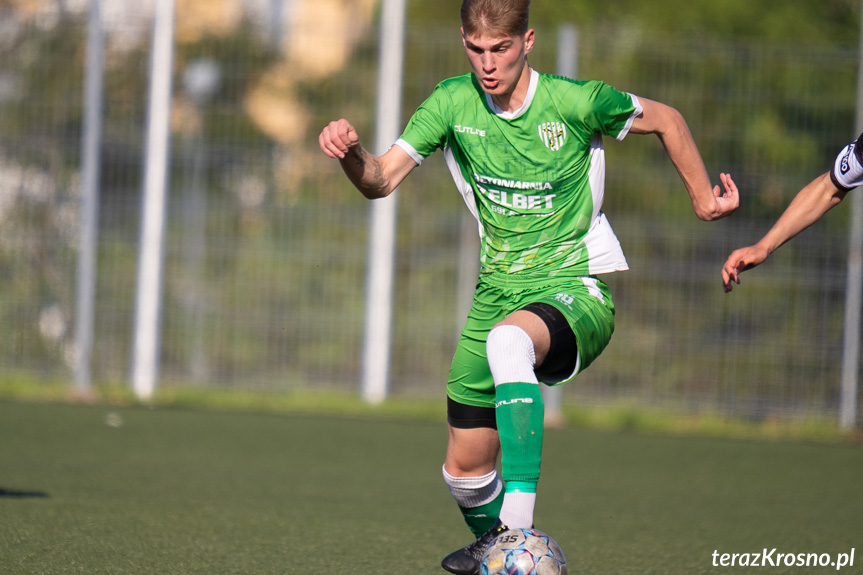 Przełęcz Dukla - Czarni 1910 Jasło 1:5