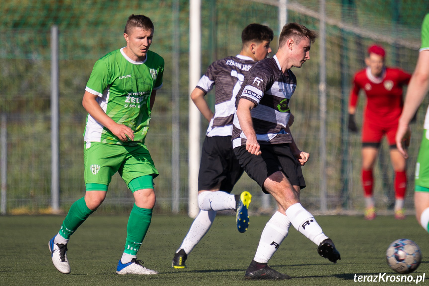 Przełęcz Dukla - Czarni 1910 Jasło 1:5