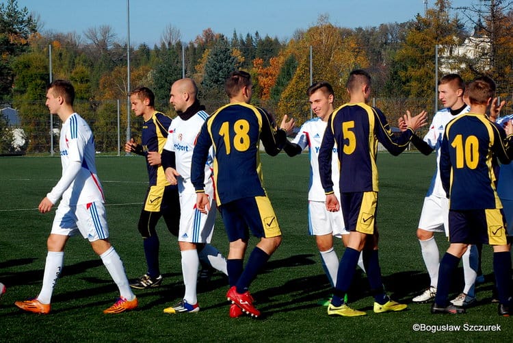 Przełęcz Dukla - LKS Długie 4:0