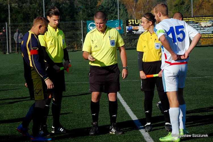 Przełęcz Dukla - LKS Długie 4:0