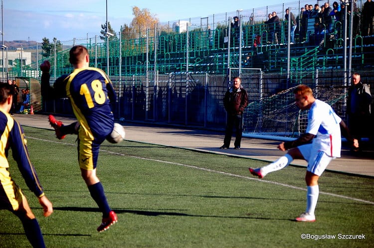 Przełęcz Dukla - LKS Długie 4:0