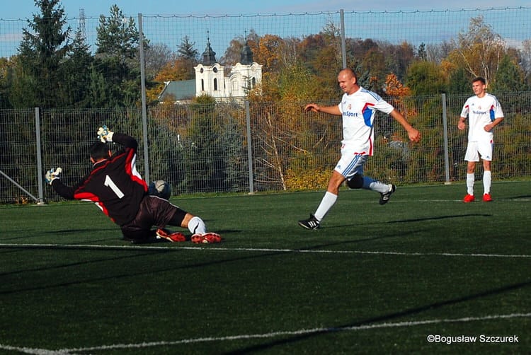 Przełęcz Dukla - LKS Długie 4:0