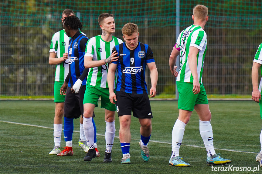 Przełęcz Dukla - Nafta Splast Jedlicze 3:0