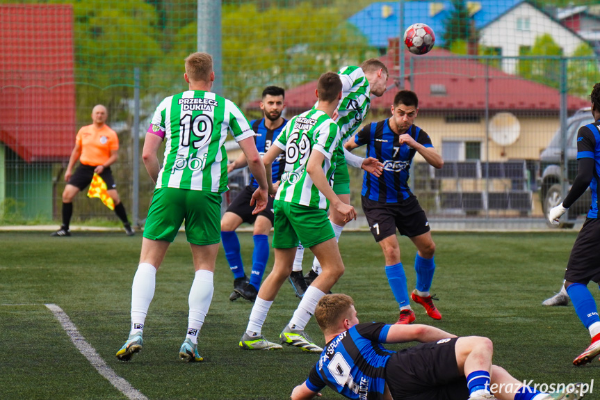 Przełęcz Dukla - Nafta Splast Jedlicze 3:0