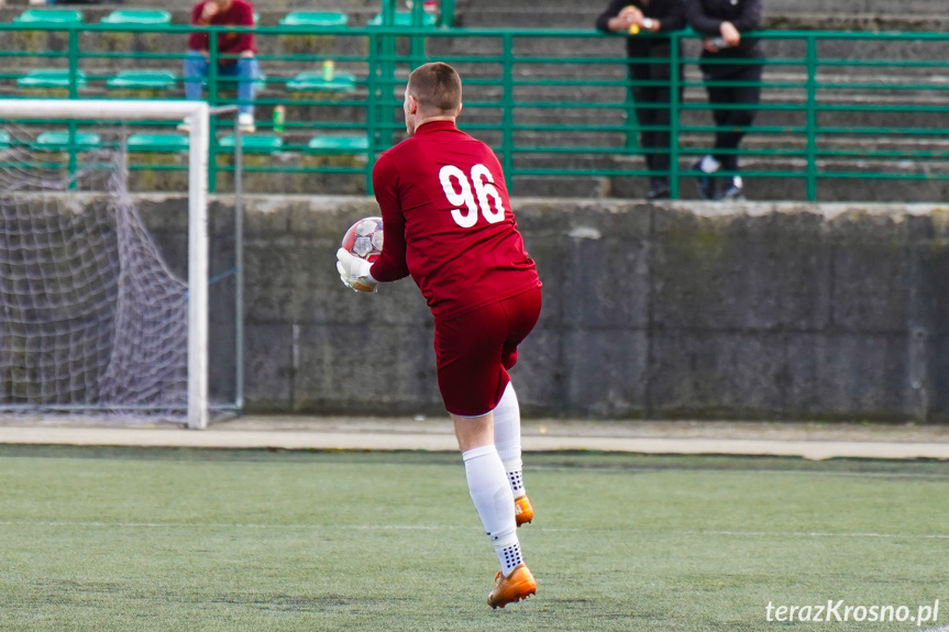 Przełęcz Dukla - Nafta Splast Jedlicze 3:0