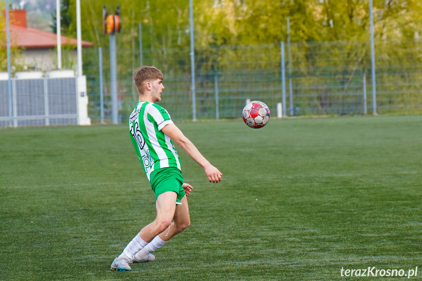 Przełęcz Dukla - Nafta Splast Jedlicze 3:0