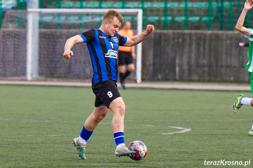 Przełęcz Dukla - Nafta Splast Jedlicze 3:0