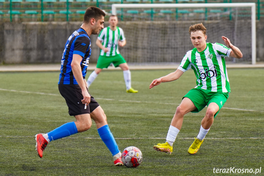 Przełęcz Dukla - Nafta Splast Jedlicze 3:0