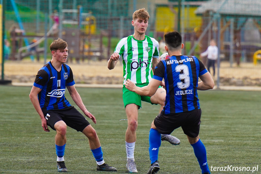 Przełęcz Dukla - Nafta Splast Jedlicze 3:0