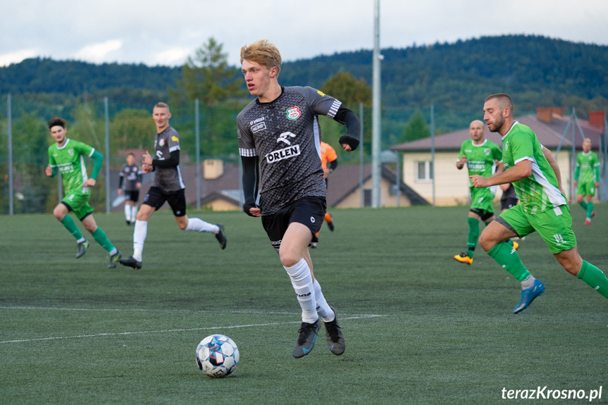 Przełęcz Dukla - Partyzant Targowiska 1:2