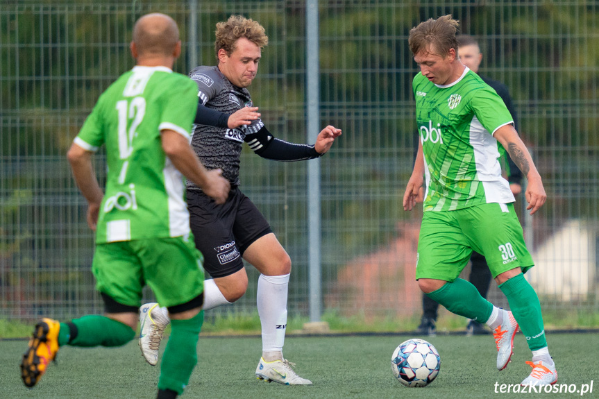 Przełęcz Dukla - Partyzant Targowiska 1:2