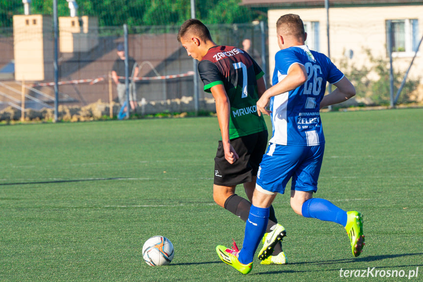 Przełęcz Dukla - Zamczysko Mrukowa 1:5