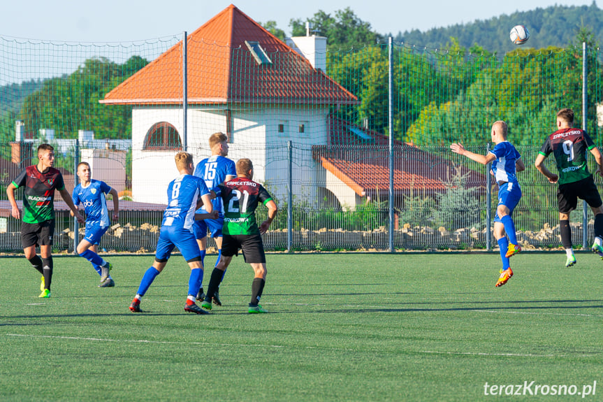 Przełęcz Dukla - Zamczysko Mrukowa 1:5