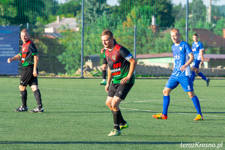 Przełęcz Dukla - Zamczysko Mrukowa 1:5