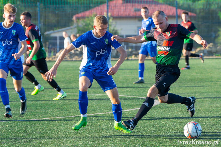 Przełęcz Dukla - Zamczysko Mrukowa 1:5