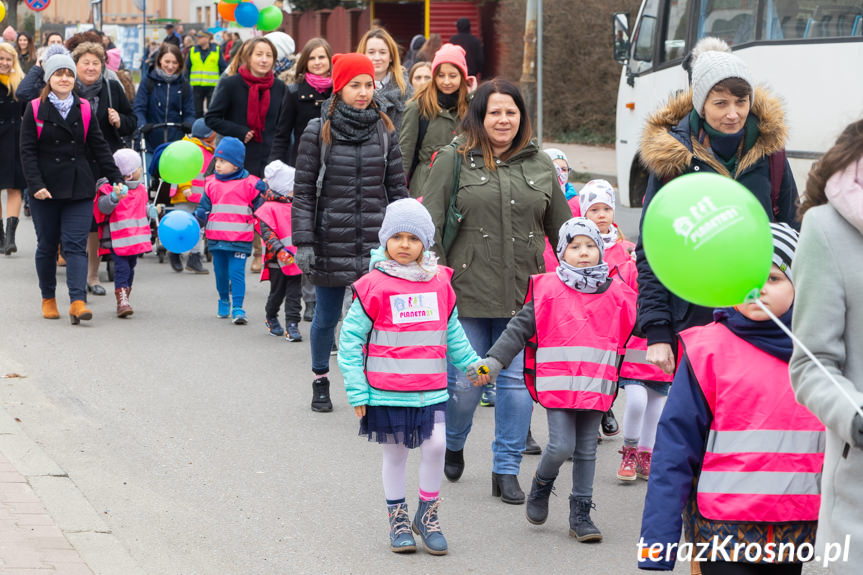 Przemarsz ulicami Krosna z okazji Światowego Dnia Zespołu Downa