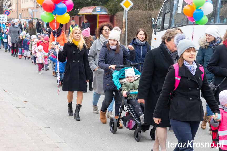 Przemarsz ulicami Krosna z okazji Światowego Dnia Zespołu Downa