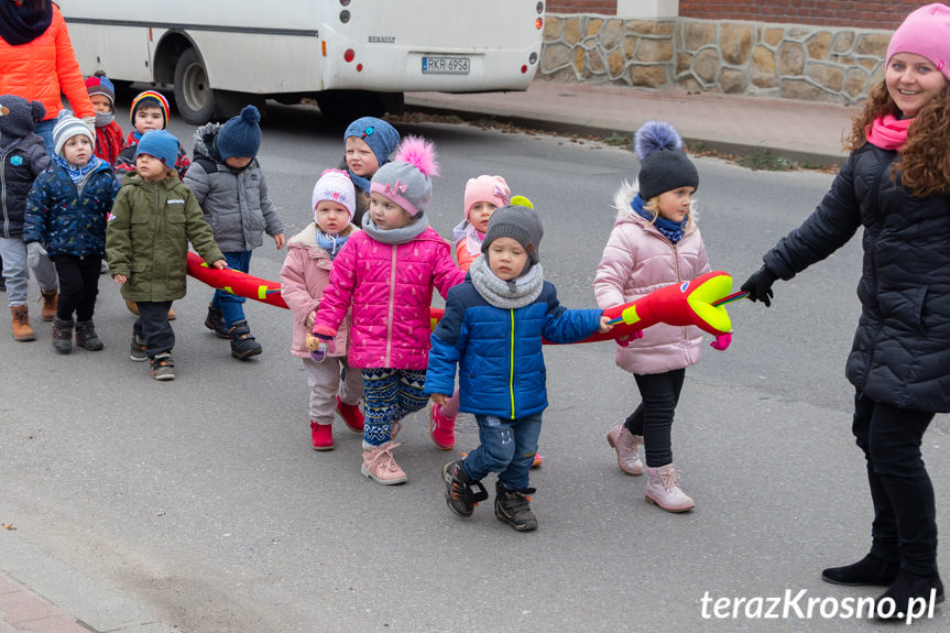 Przemarsz ulicami Krosna z okazji Światowego Dnia Zespołu Downa