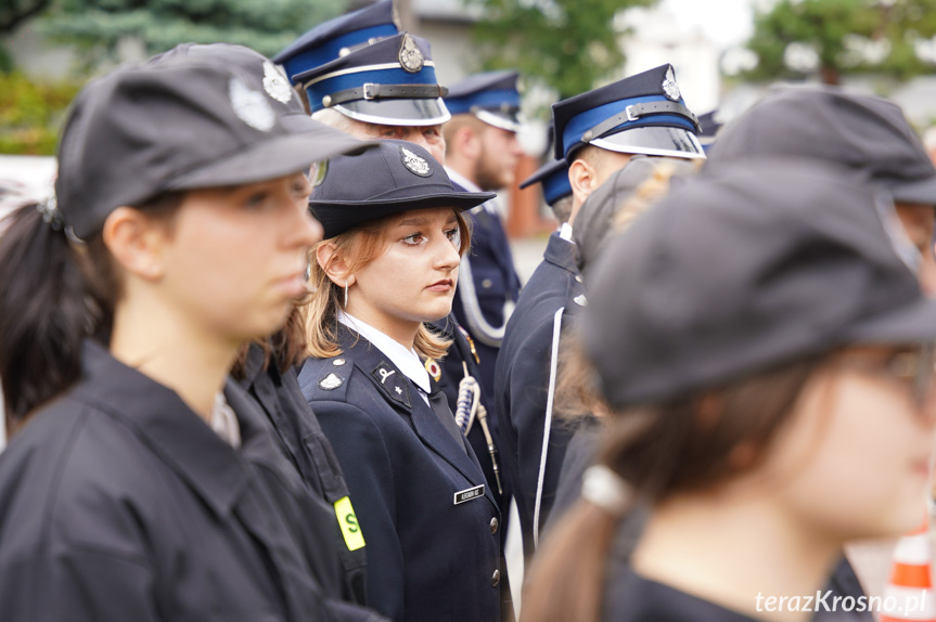 Przy remizie OSP Polanka stanął pomnik św. Floriana