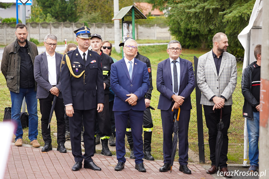 Przy remizie OSP Polanka stanął pomnik św. Floriana