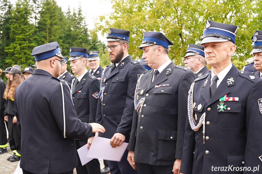 Przy remizie OSP Polanka stanął pomnik św. Floriana