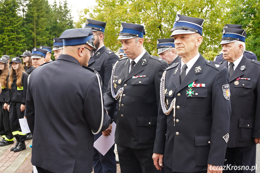 Przy remizie OSP Polanka stanął pomnik św. Floriana