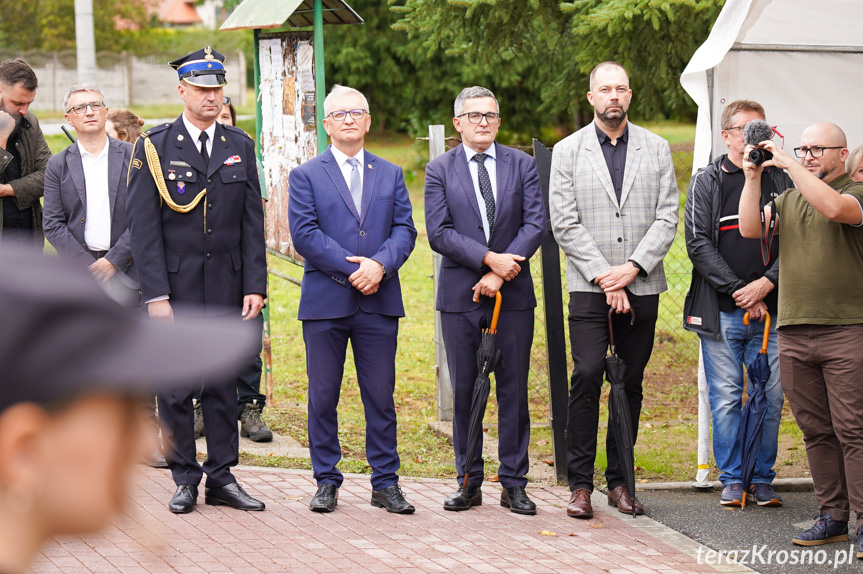 Przy remizie OSP Polanka stanął pomnik św. Floriana